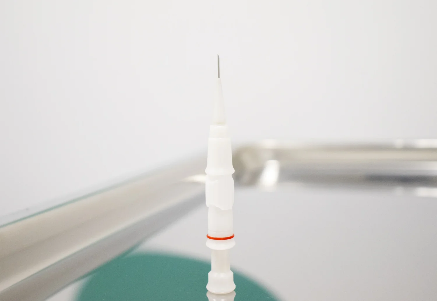 Implanter para realizar injerto capilar con técnica DHI