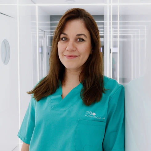 Doctora Orozco especialista en injerto capilar en Murcia